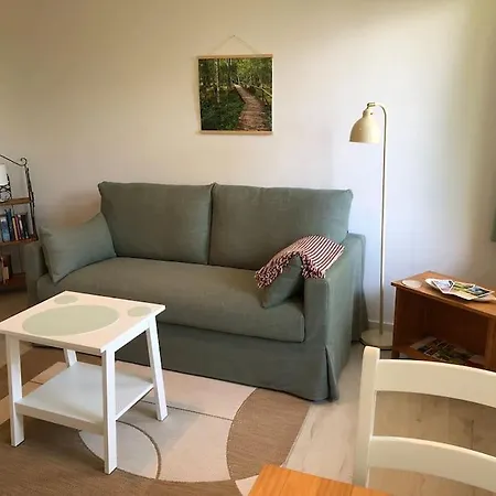 Kiefer - Ruheoase Mitten Im Gruenen *